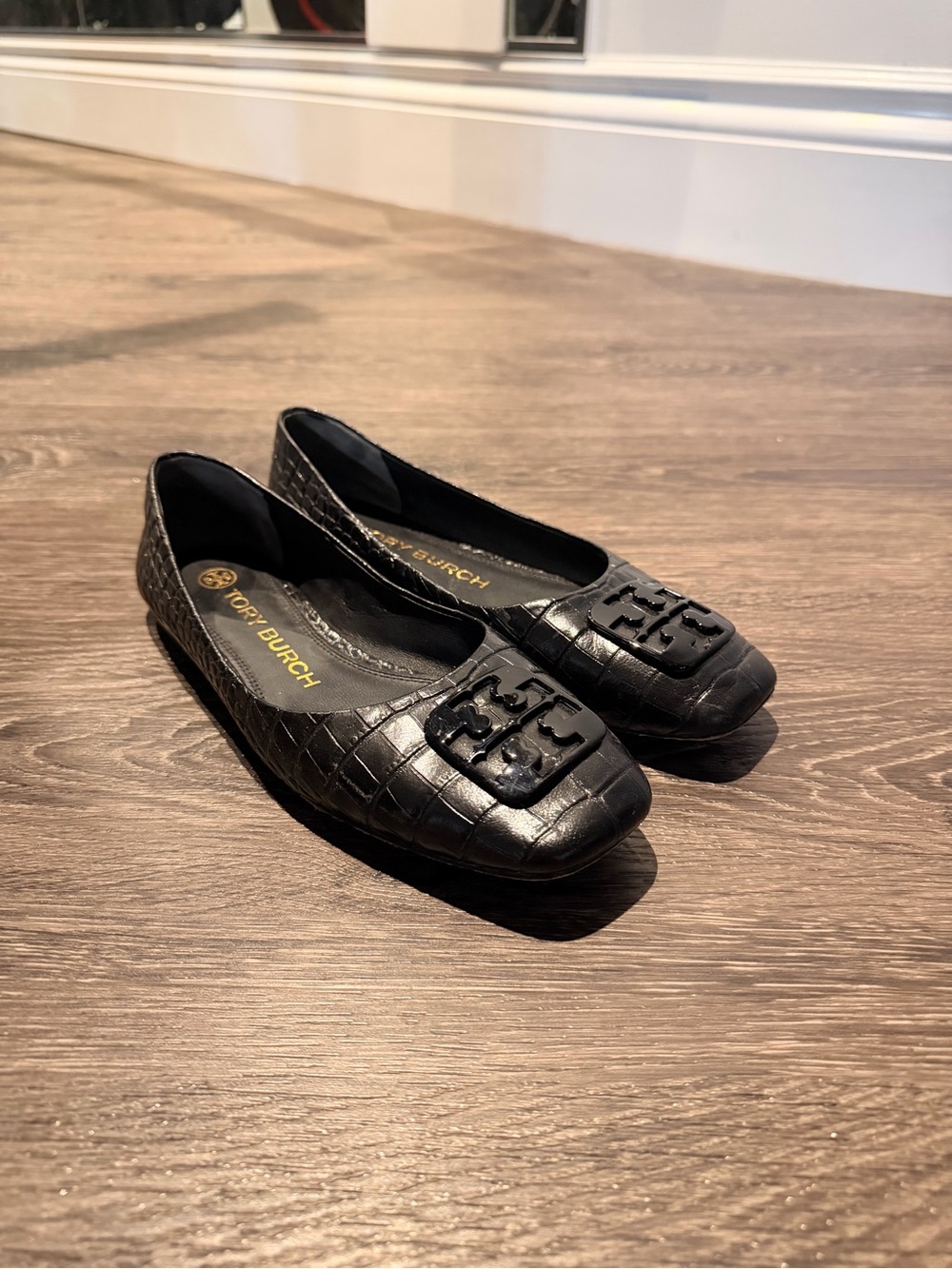 Tory Burch Georgia Croc-Embossed Logo Ballet Flats